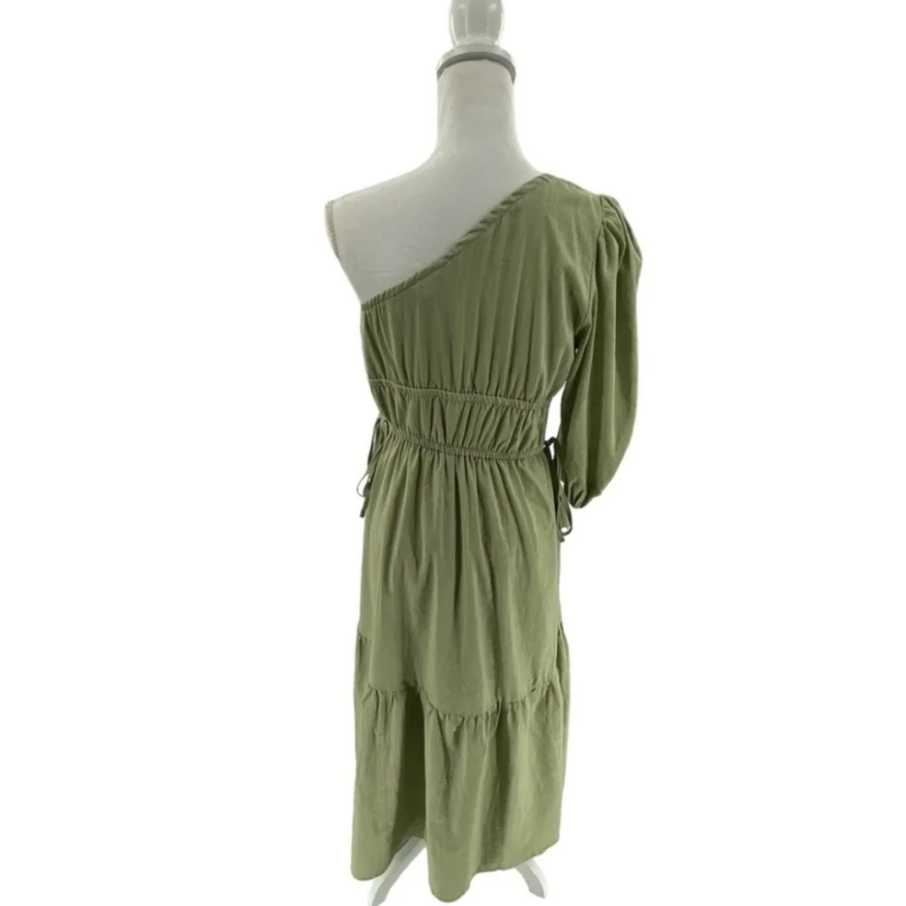 SOLD Petal & Pup | NEW Annabelle One Shoulder Maxi Dress in Sage Size M - Picture 5 of 7